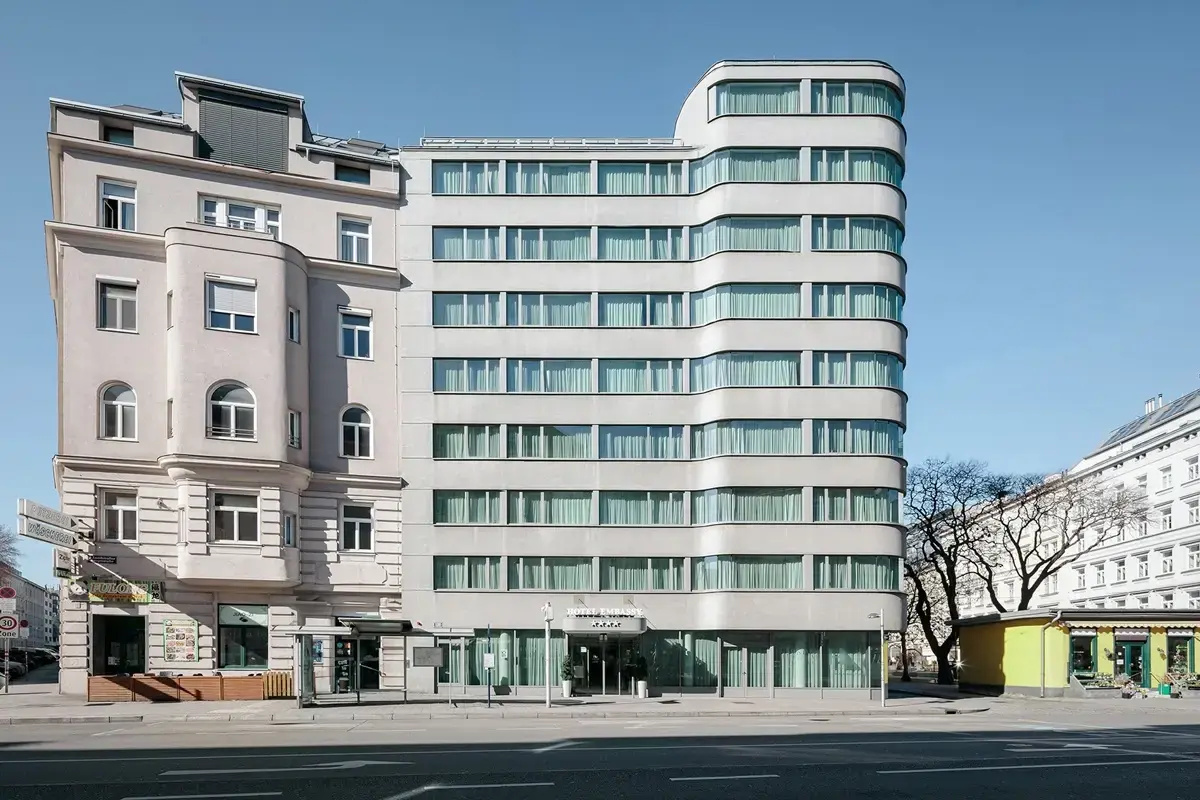 Photo - Eurostars Embassy