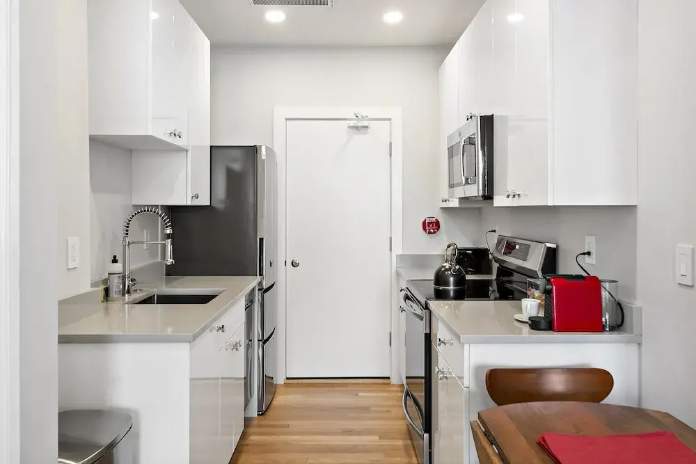 Photo - Charlesgate Suites