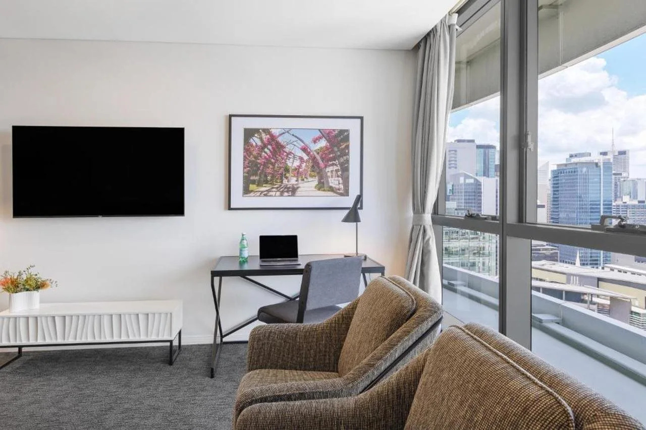 Photo - Meriton Suites Herschel Street, Brisbane