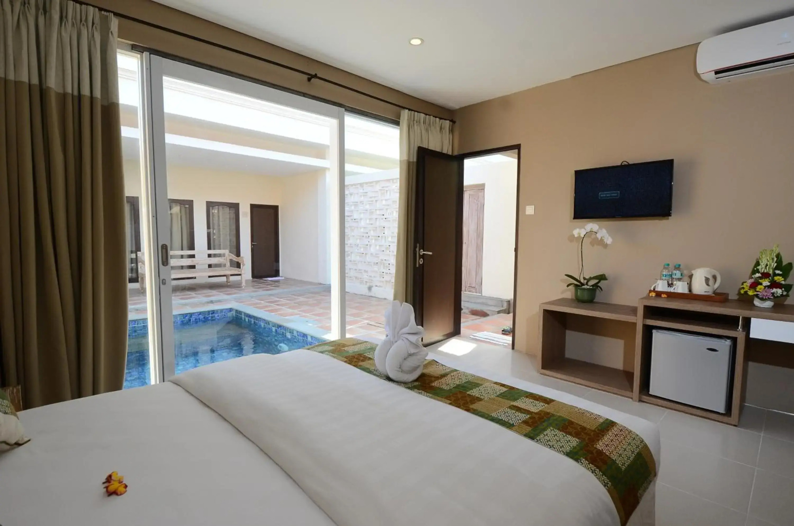 Photo - Bali Breezz Hotel
