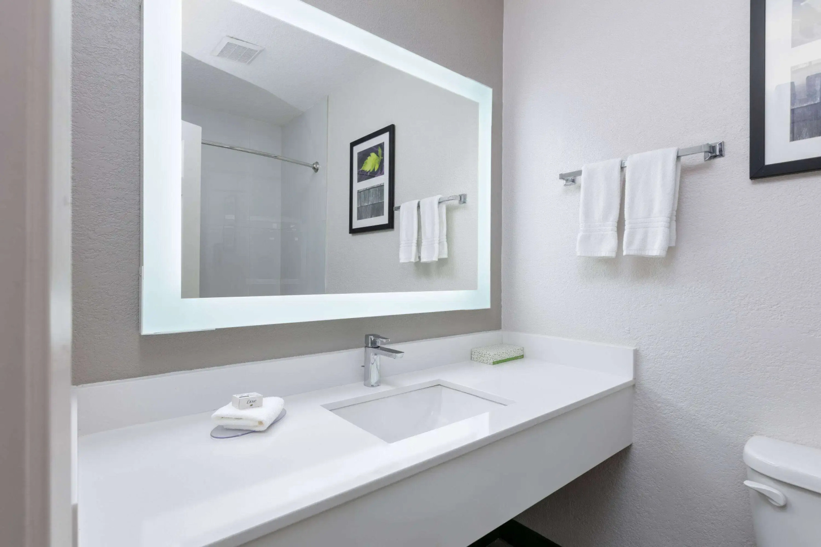 Photo - La Quinta Inn by Wyndham Dallas Uptown