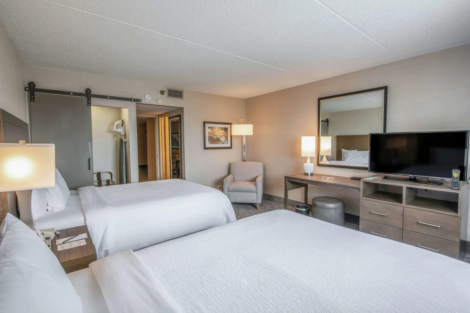 Foto - Embassy Suites by Hilton Chicago Schaumburg Woodfield