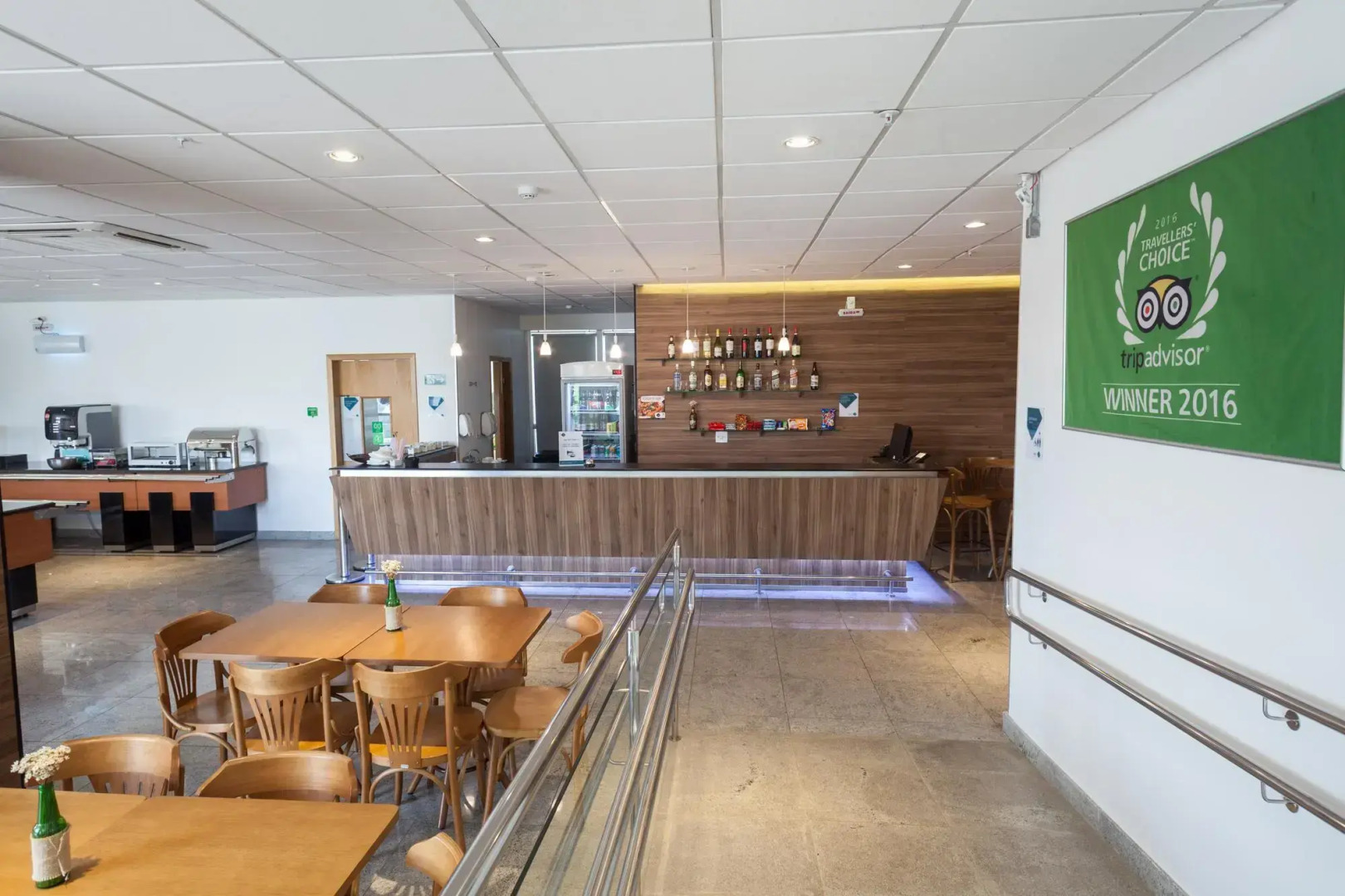 Foto - San Diego Express Barro Preto