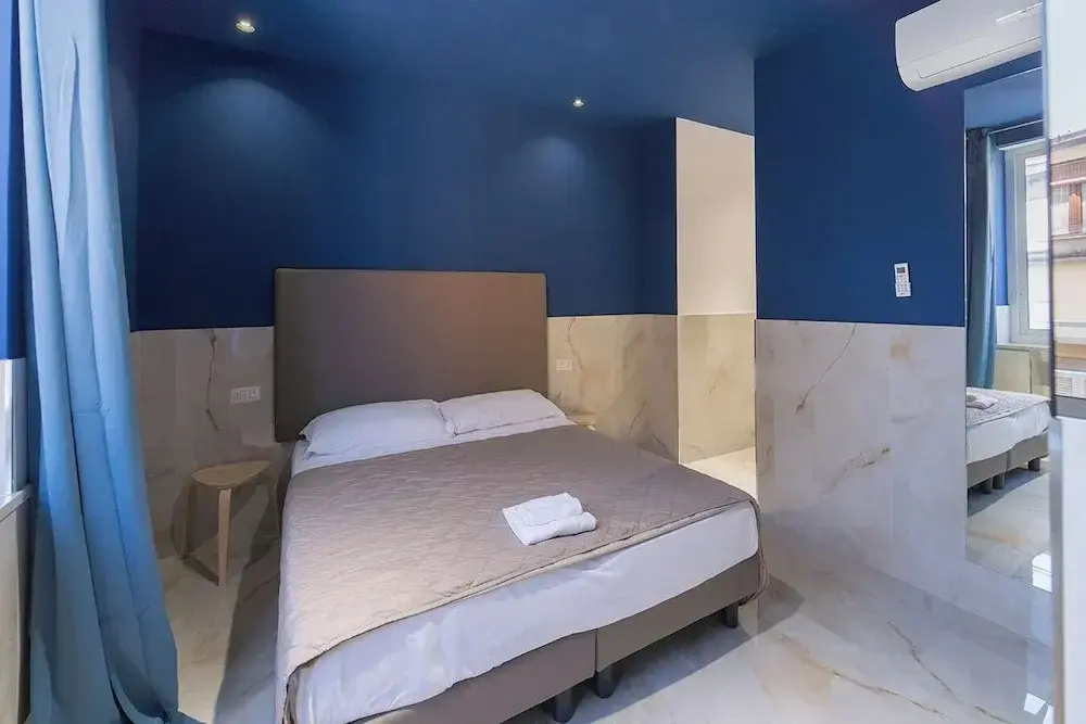 Photo - GreRos H. Rooms Napoli Centro by Clapa Group Dislocated Hospitality