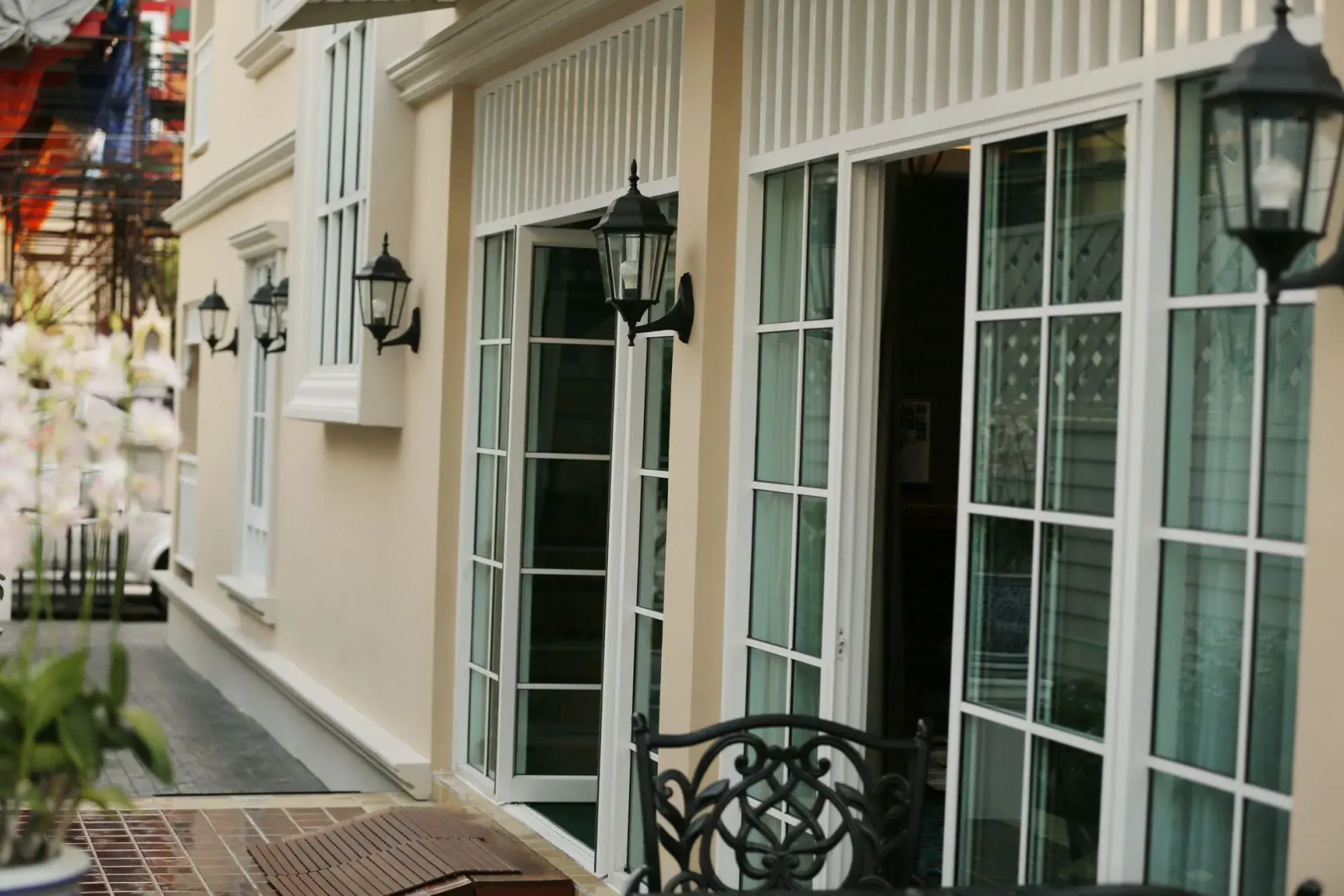 Photo - The Orchid House 153