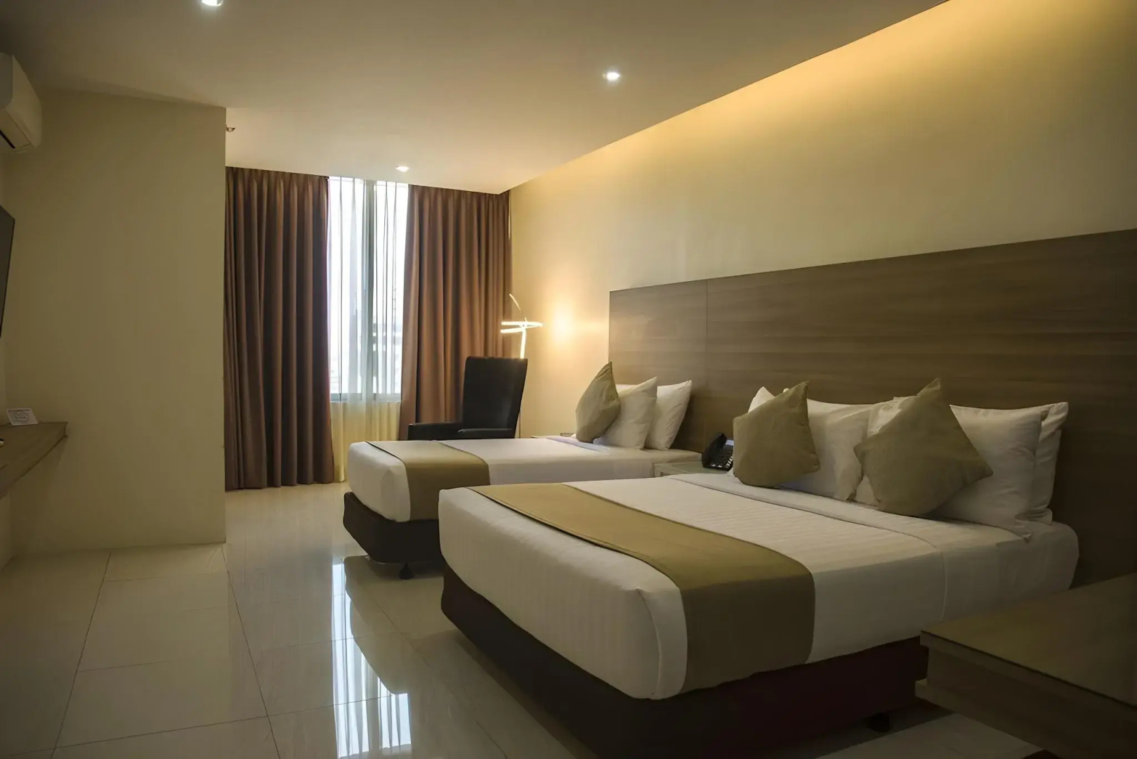 Foto - Eastland Hotel and Residences