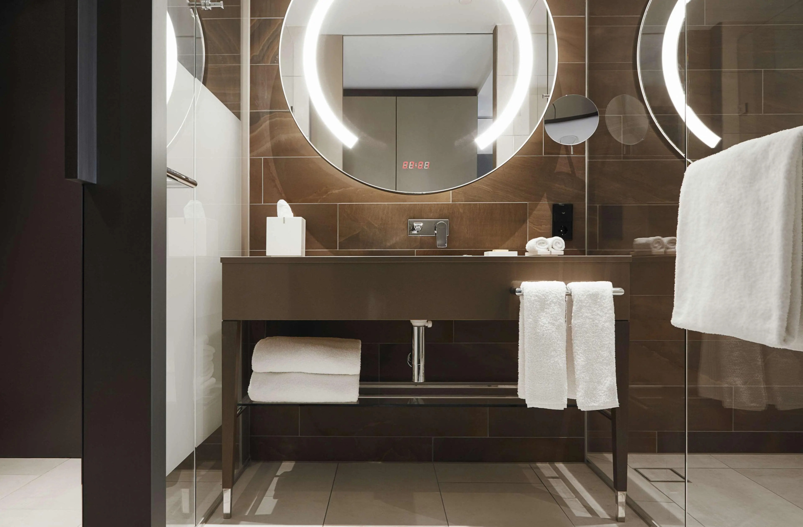 Photo - Hyatt Regency Amsterdam