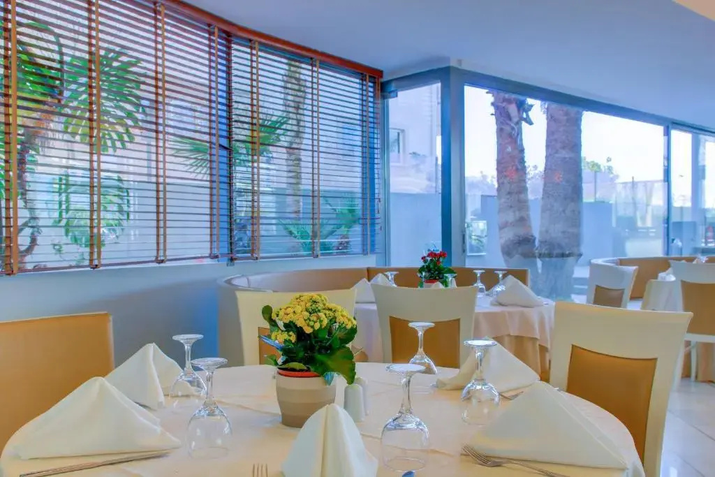 Photo - Palace Hotel Glyfada