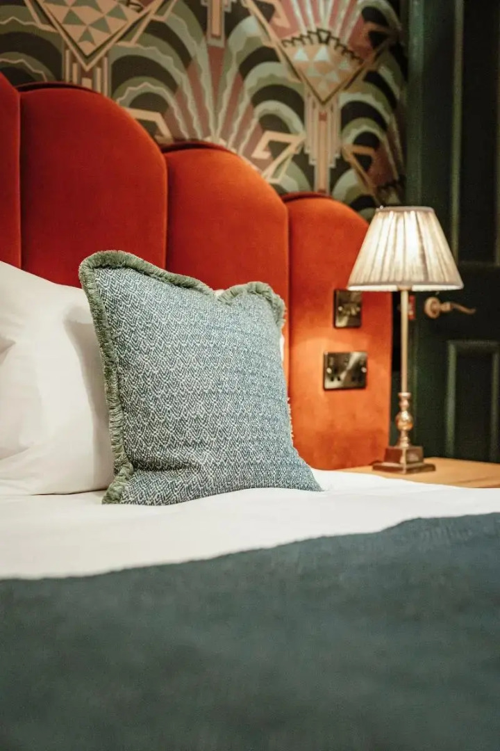 Photo - Hand & Flower