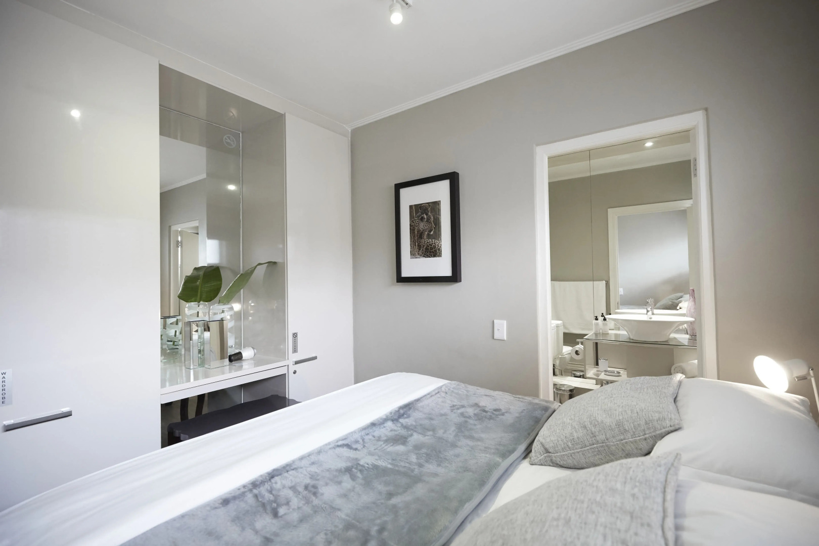 Foto - The Hyde All Suite Hotel