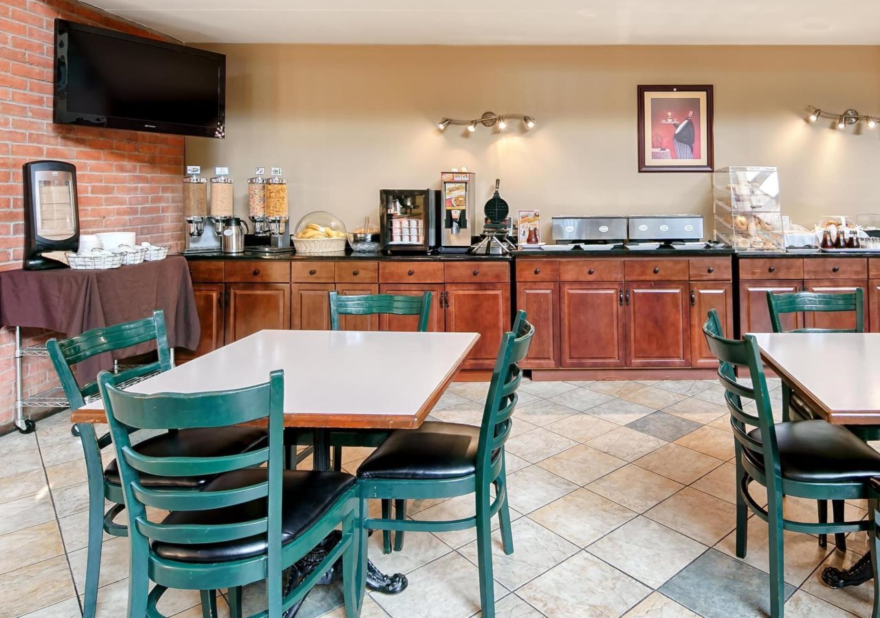 Photo - Best Western Laval-Montreal & Conference Centre