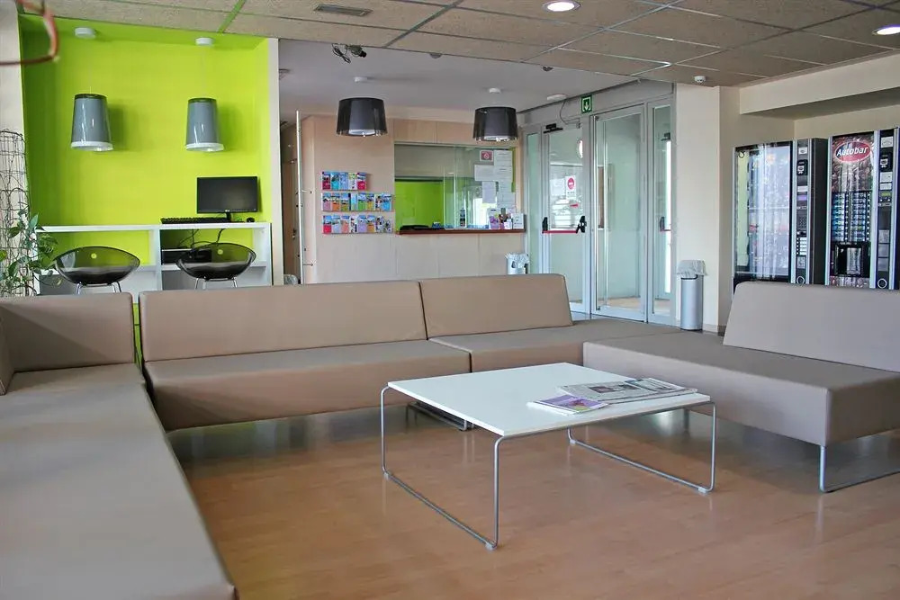 Foto - Residencia Universitaria Resa Los Abedules