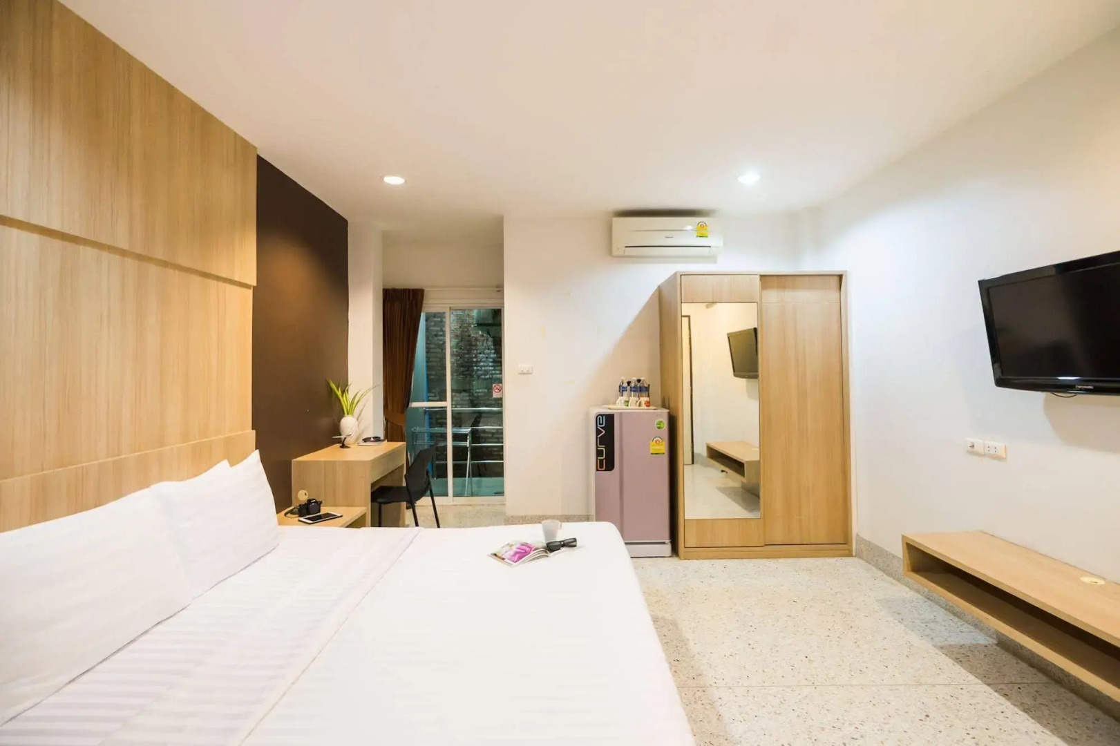 Foto - The Fifth Residence