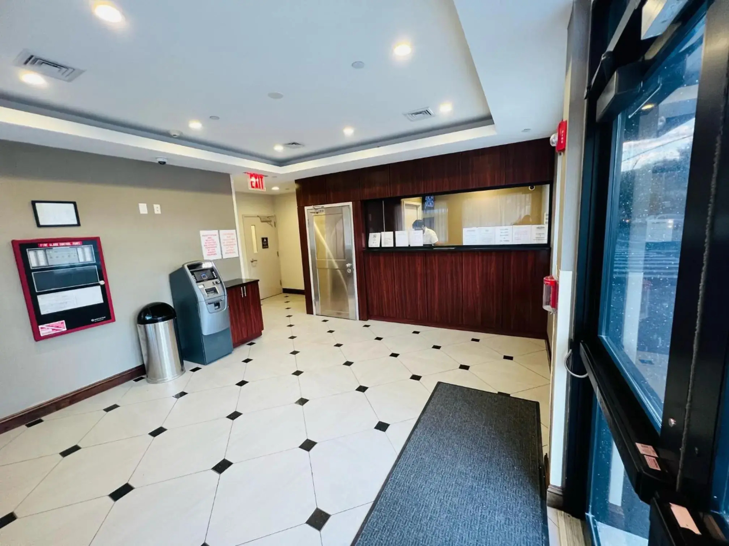 Photo - Rockaway Hotel
