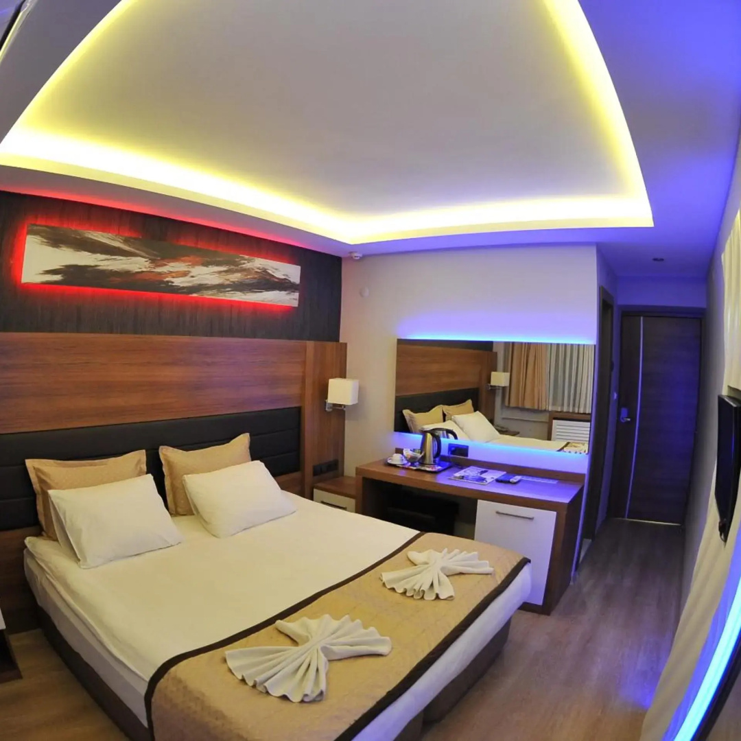 Foto - İzmir Otel Kabaçam