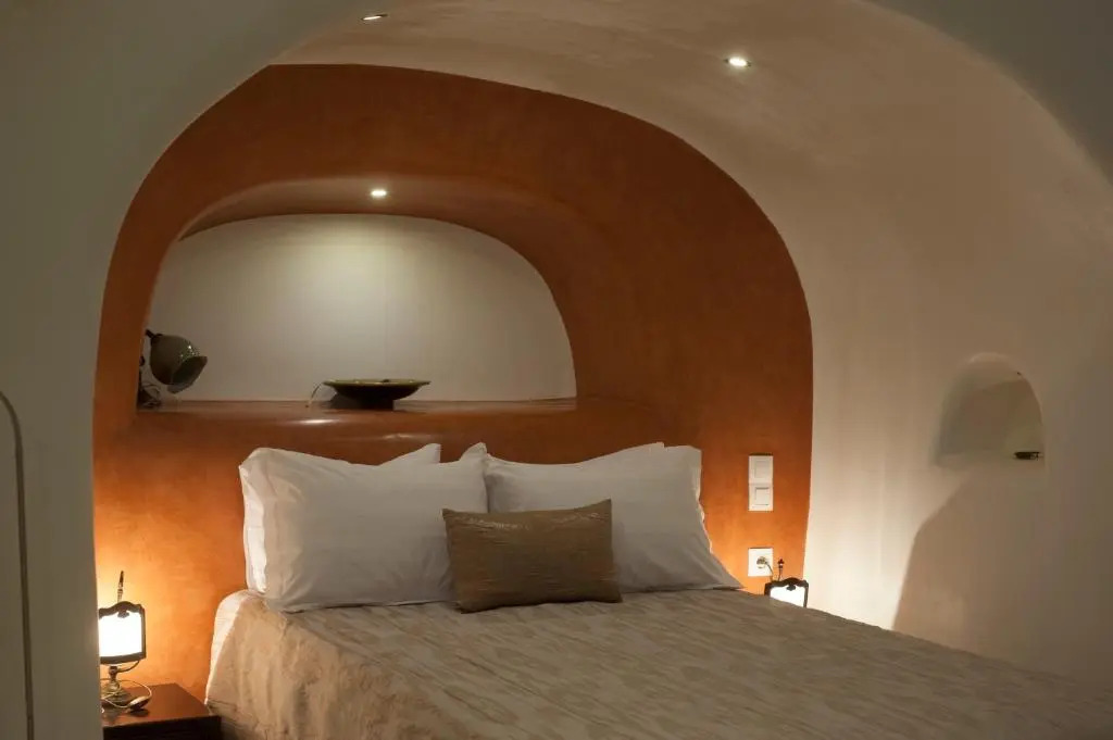 Photo - Heliophos Boutique Caves