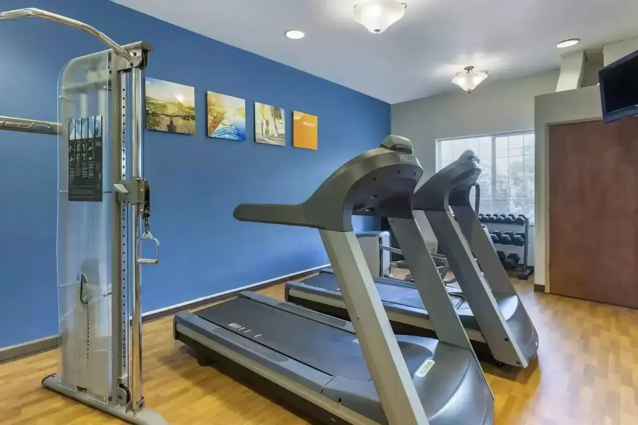 Photo - Comfort Suites Grayslake near Libertyville North