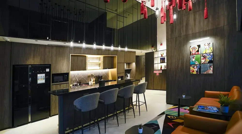 Photo - ST Signature Bugis Middle