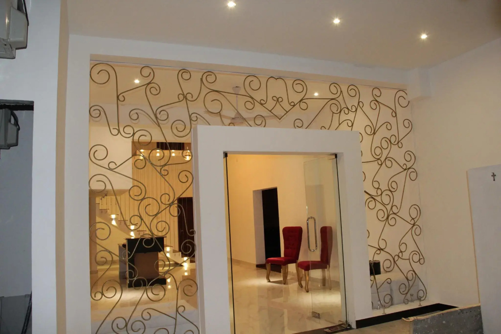 Photo - Daffodils Beach Negombo