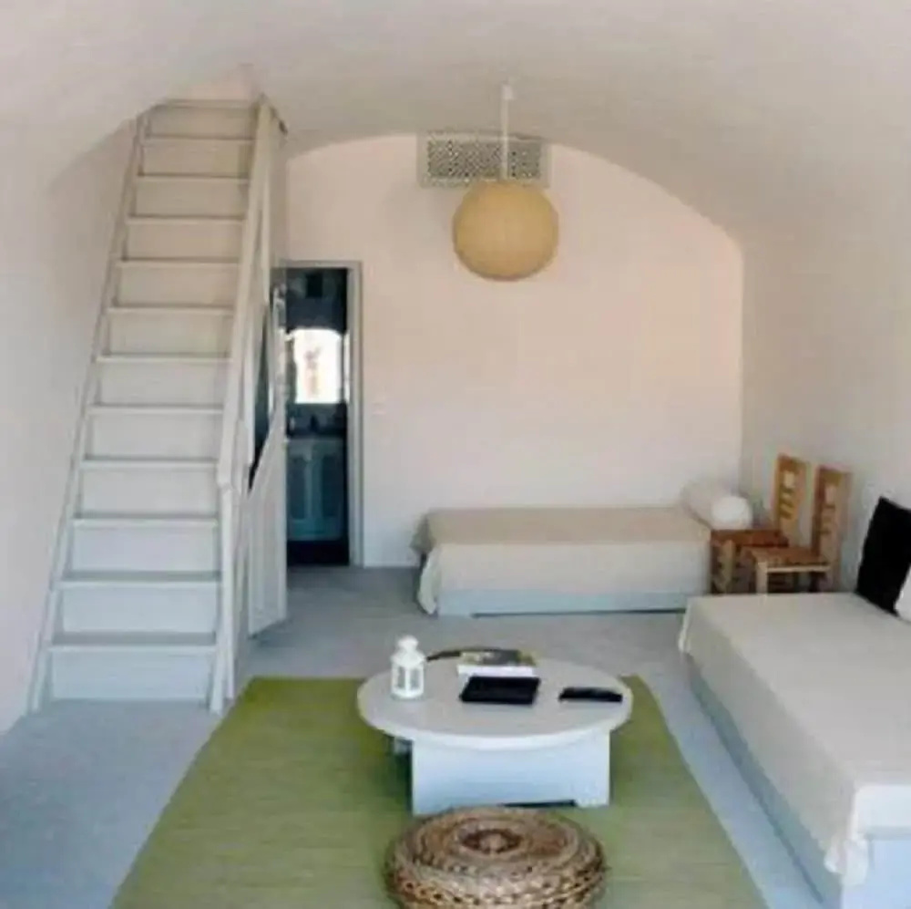 Photo - Neema Maison Finikia Santorini