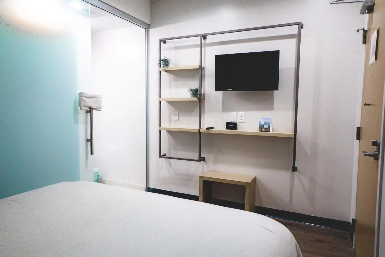 Photo - SOVA Micro-Room & Social Hotel