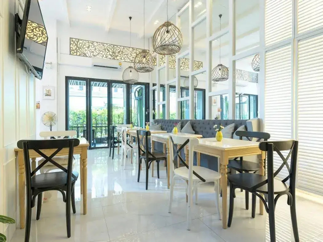 Photo - White Ivory Bed And Breakfast