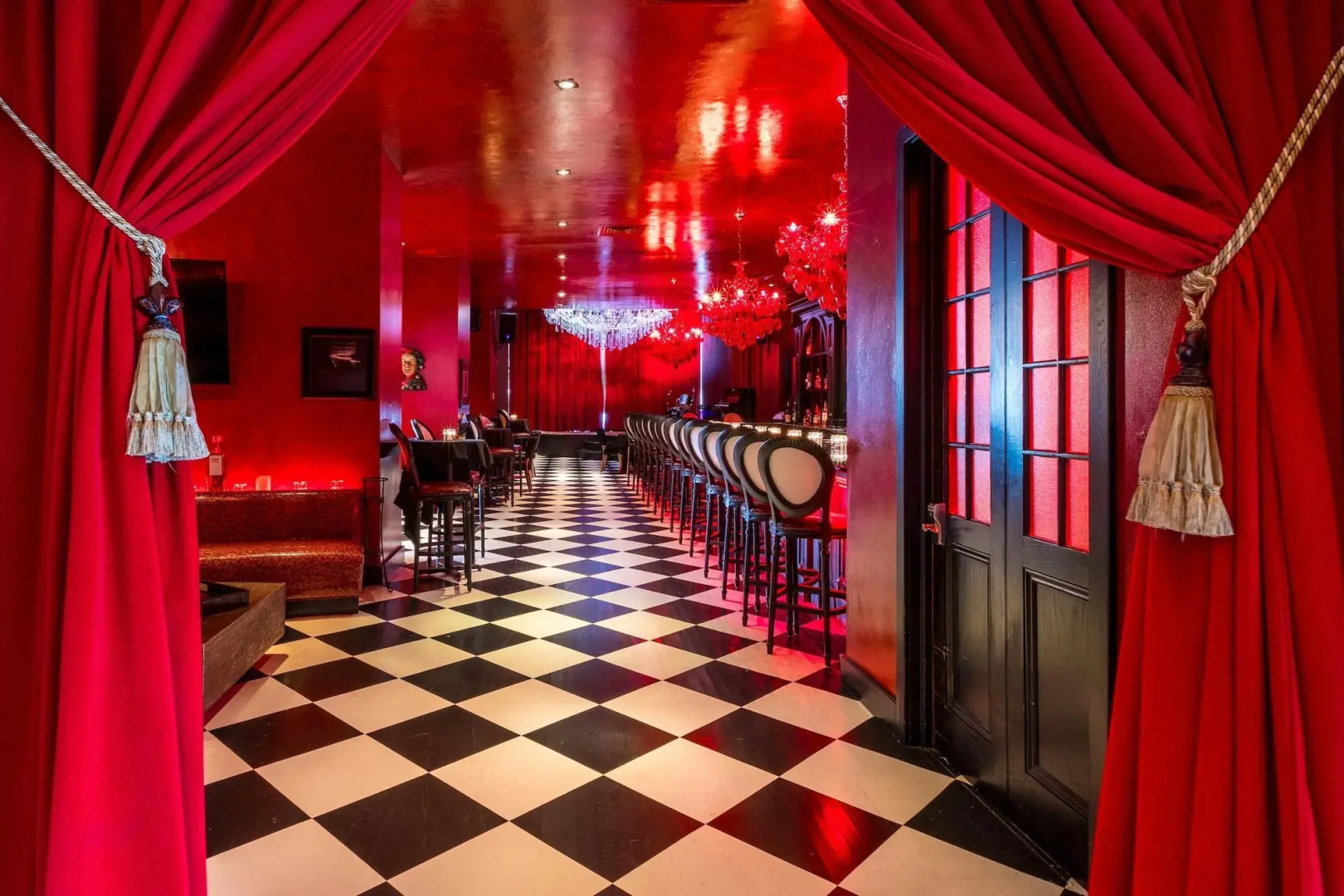 Photo - The Saint Hotel, New Orleans, French Quarter
