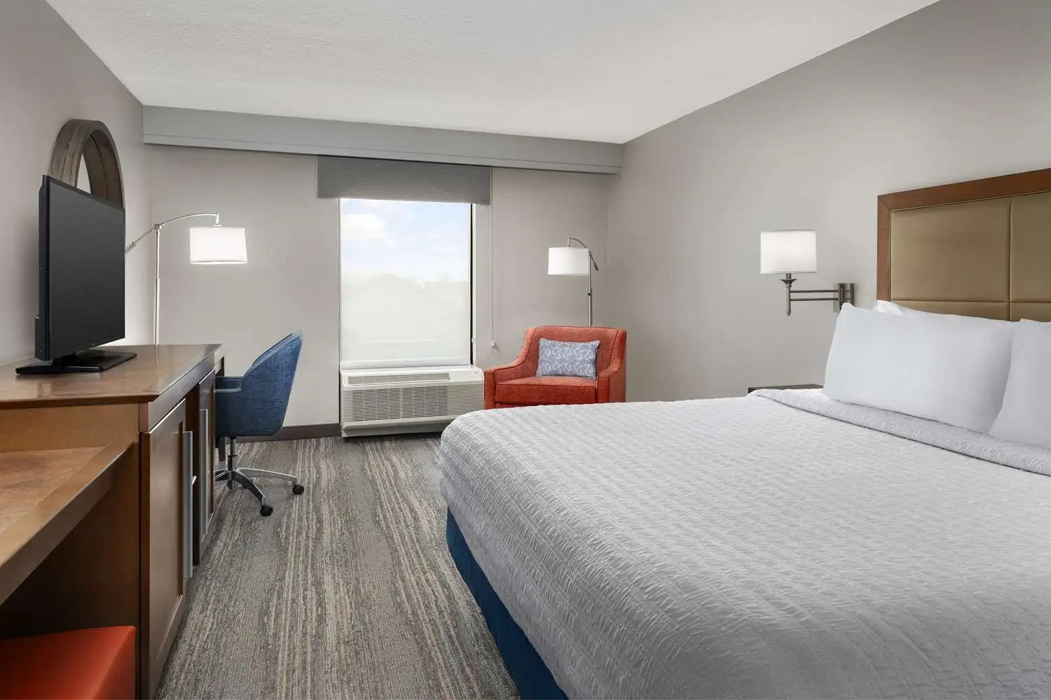 Photo - Hampton Inn & Suites Lake Mary At Colonial Townpark