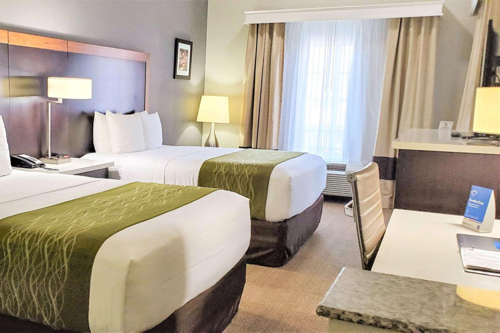 Foto - Comfort Inn & Suites Near Universal - N. Hollywood - Burbank