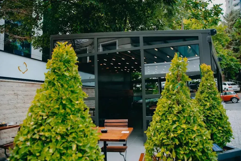 Photo - Mia Berre Hotels