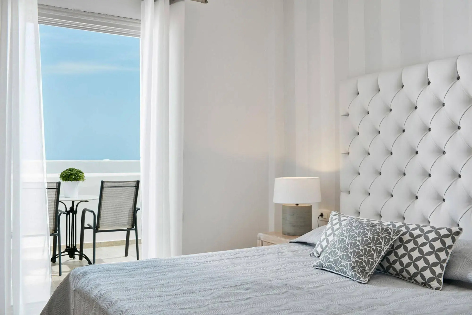 Photo - Santorini Palace