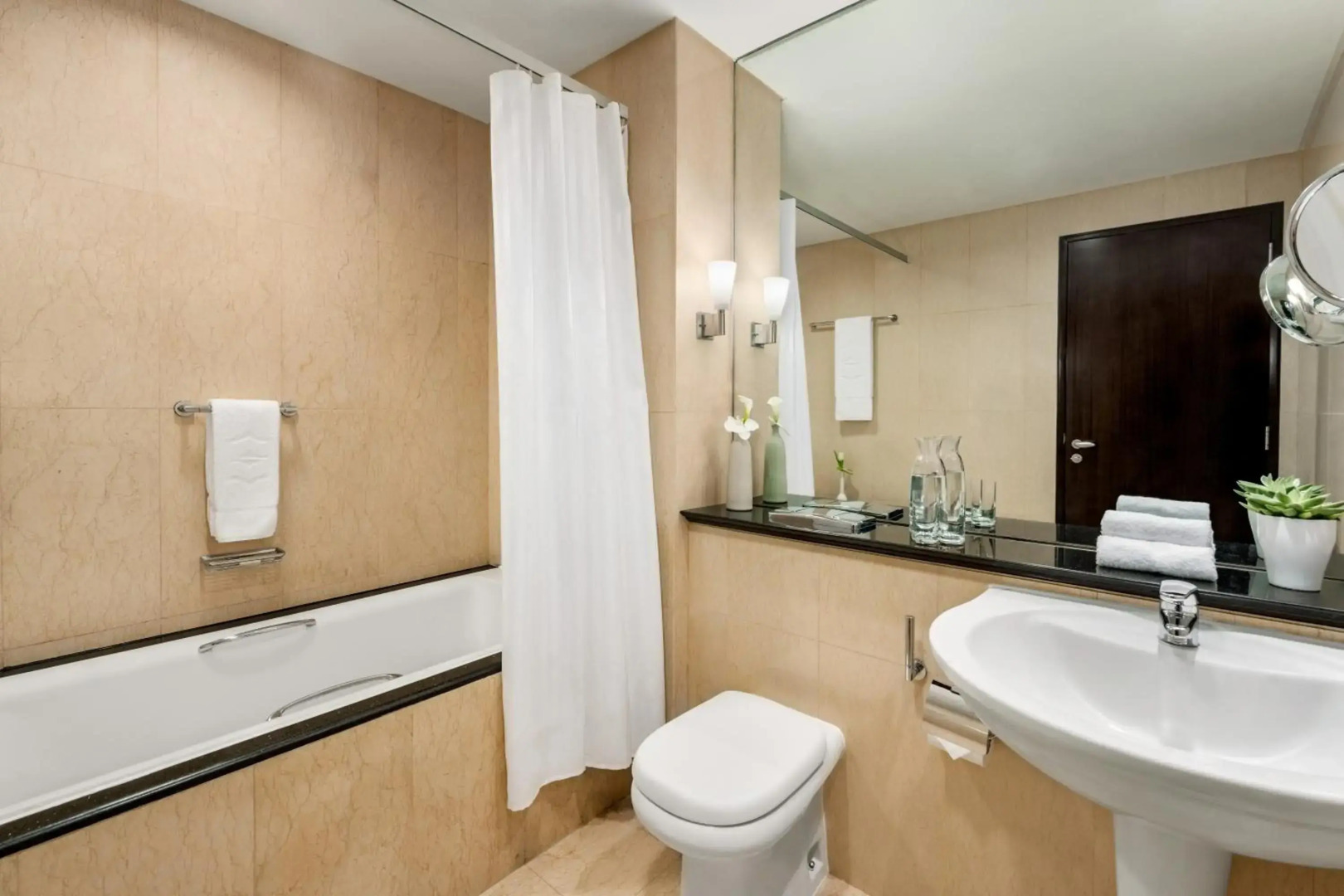 Foto - Shangri-La Apartments