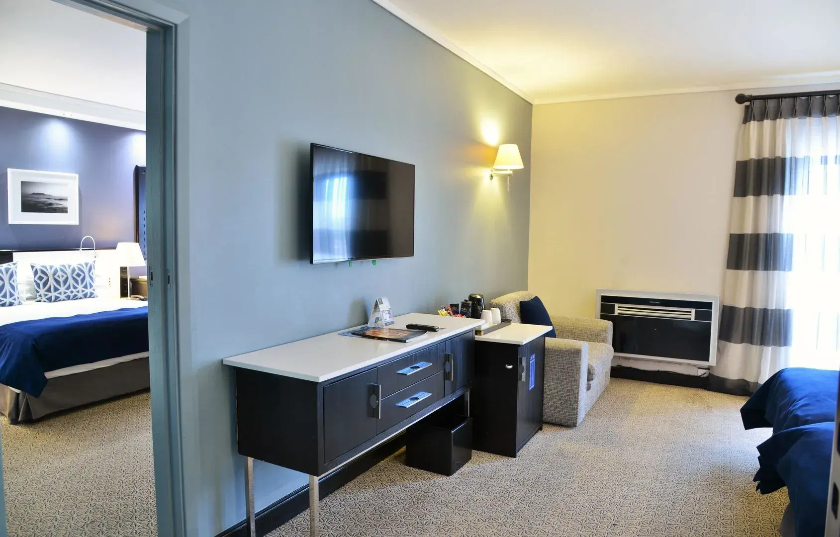 Photo - The Commodore Hotel