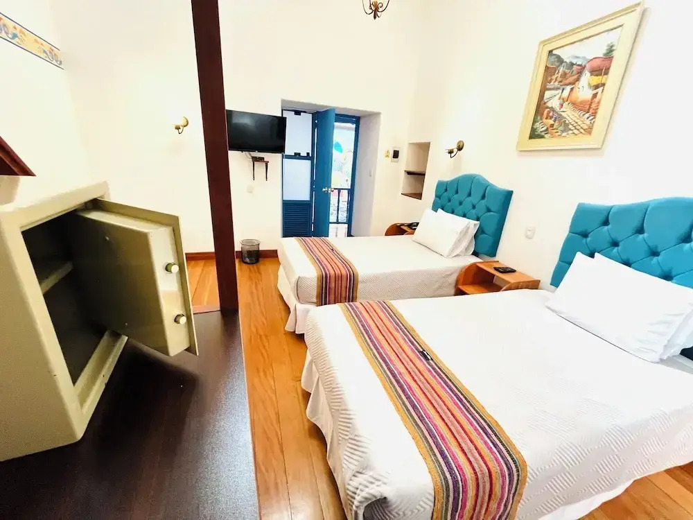 Photo - Rojas Plaza Boutique