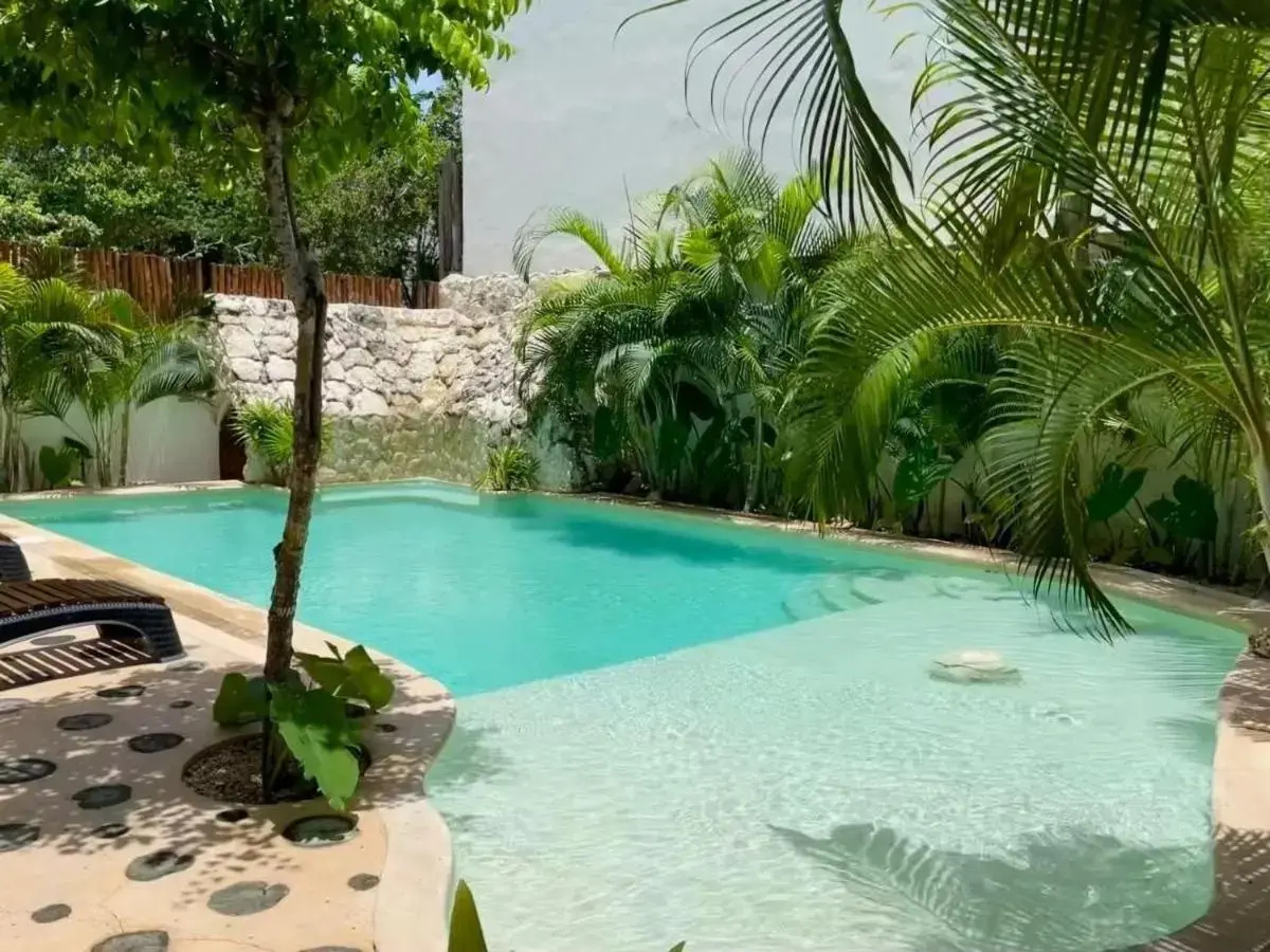 Photo - Niik Tulum