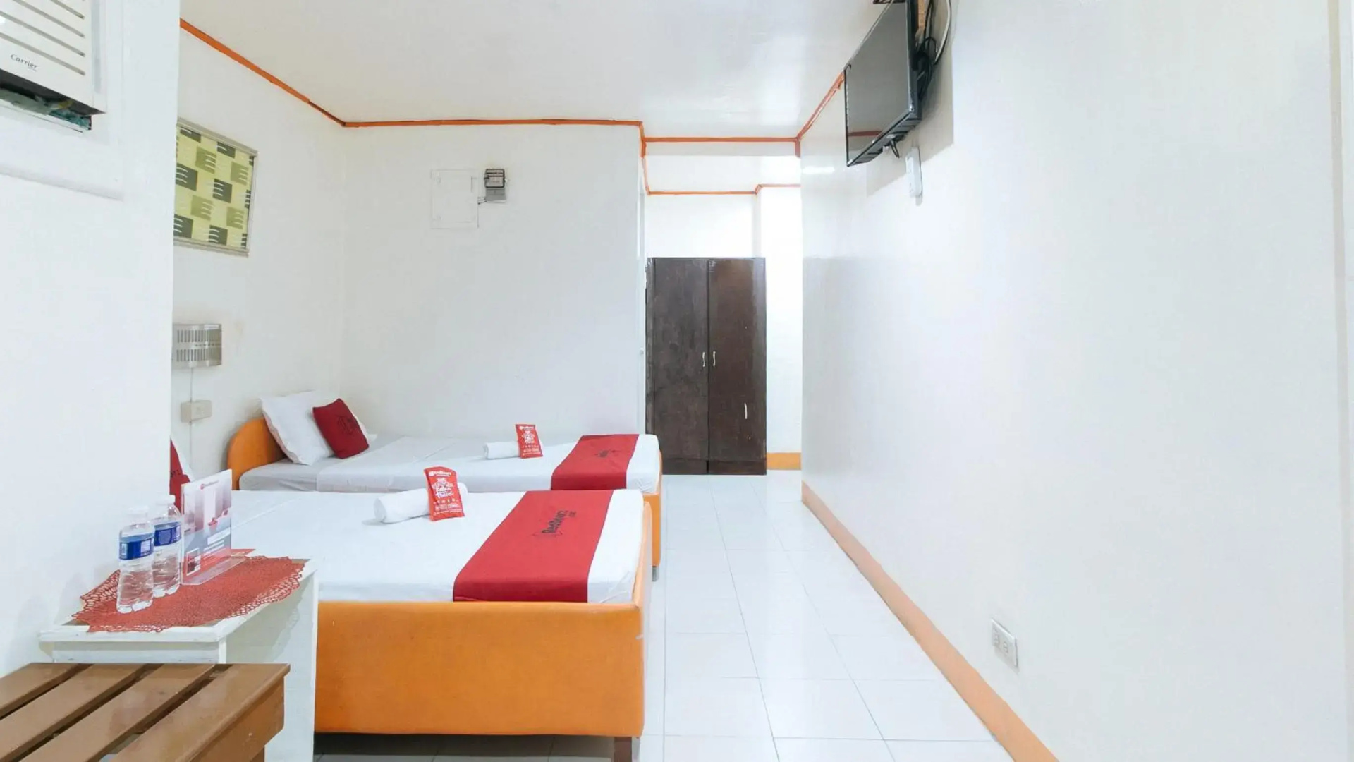 Foto - RedDoorz near East Avenue Medical Center