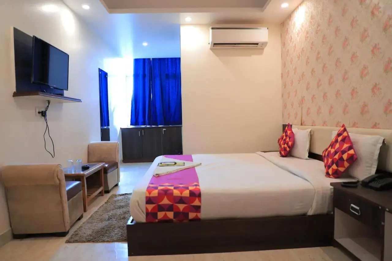 Photo - Hotel The Raj Palace