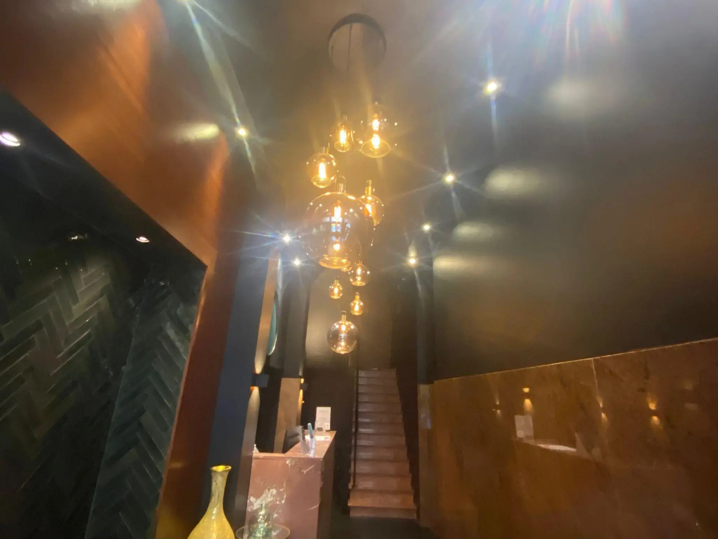 Photo - La Bourse Hotel