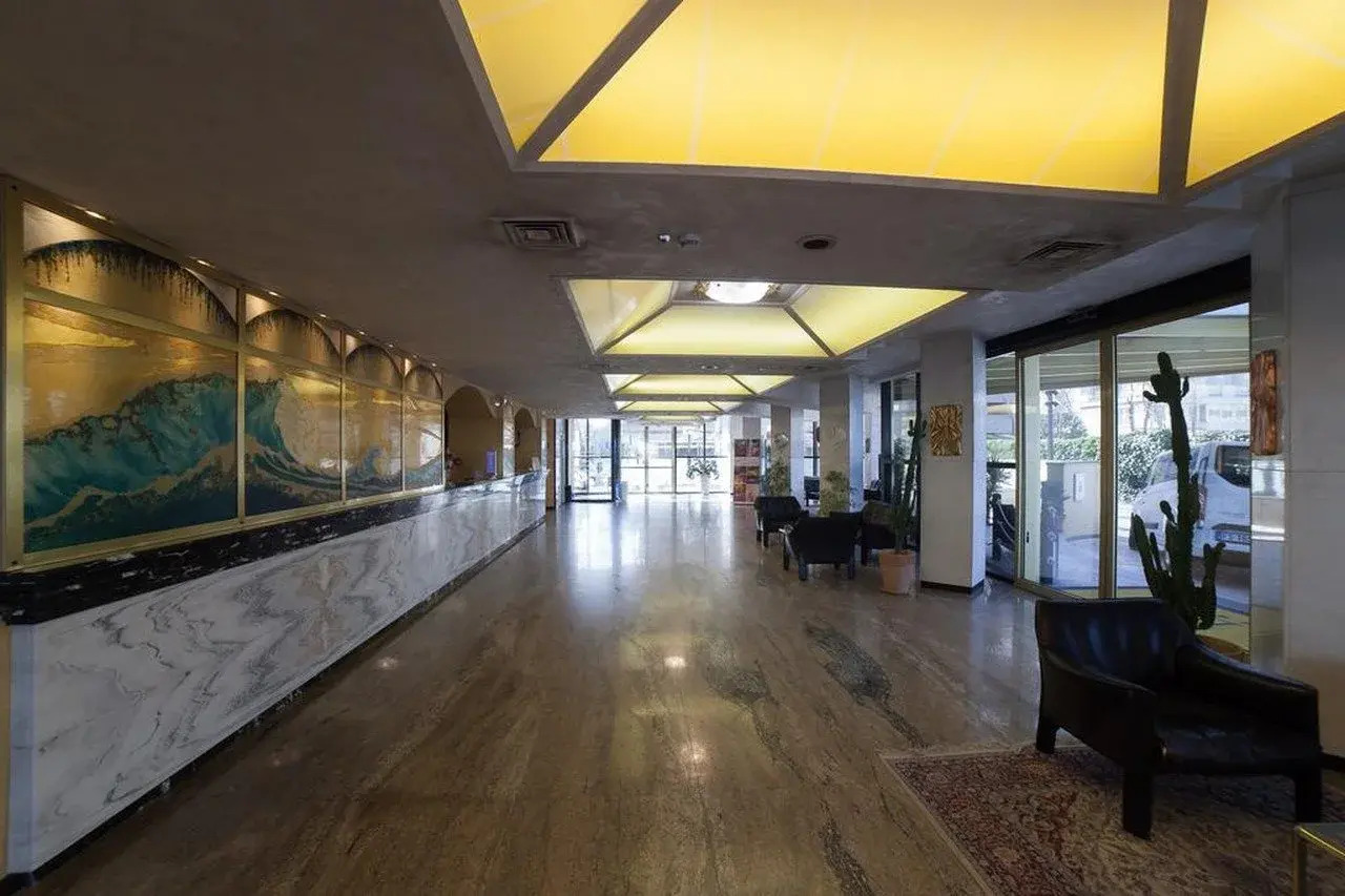 Photo - Hotel Diplomat Palace