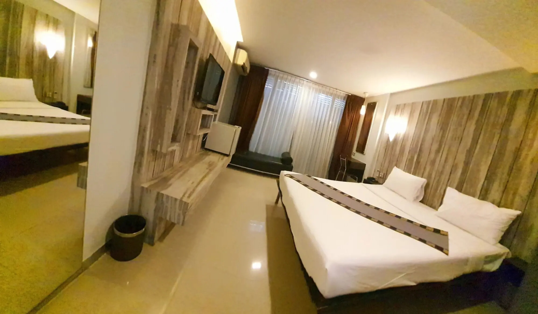 Photo - Swana Bangkok Hotel