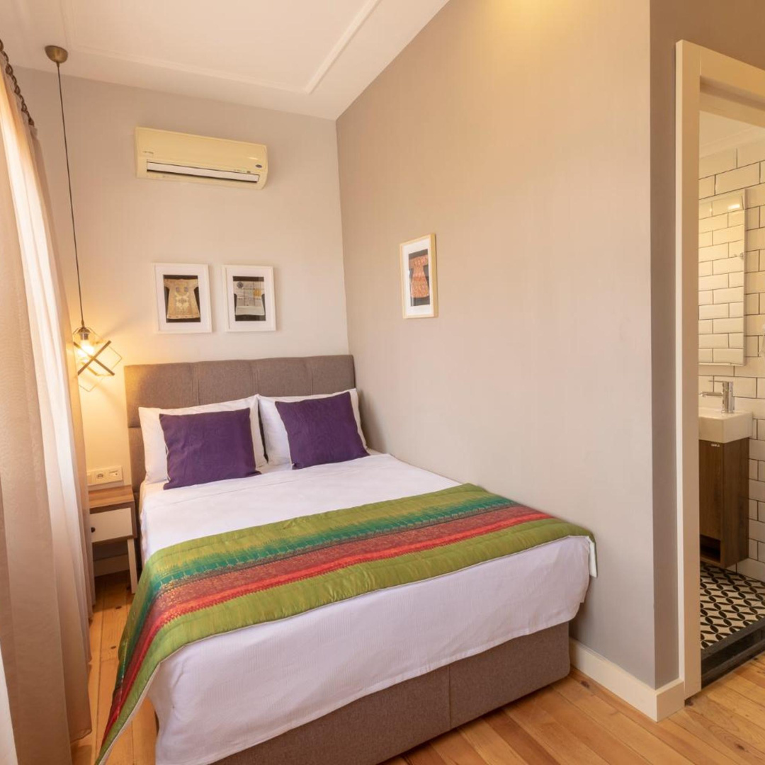 Photo - Mono Hotel