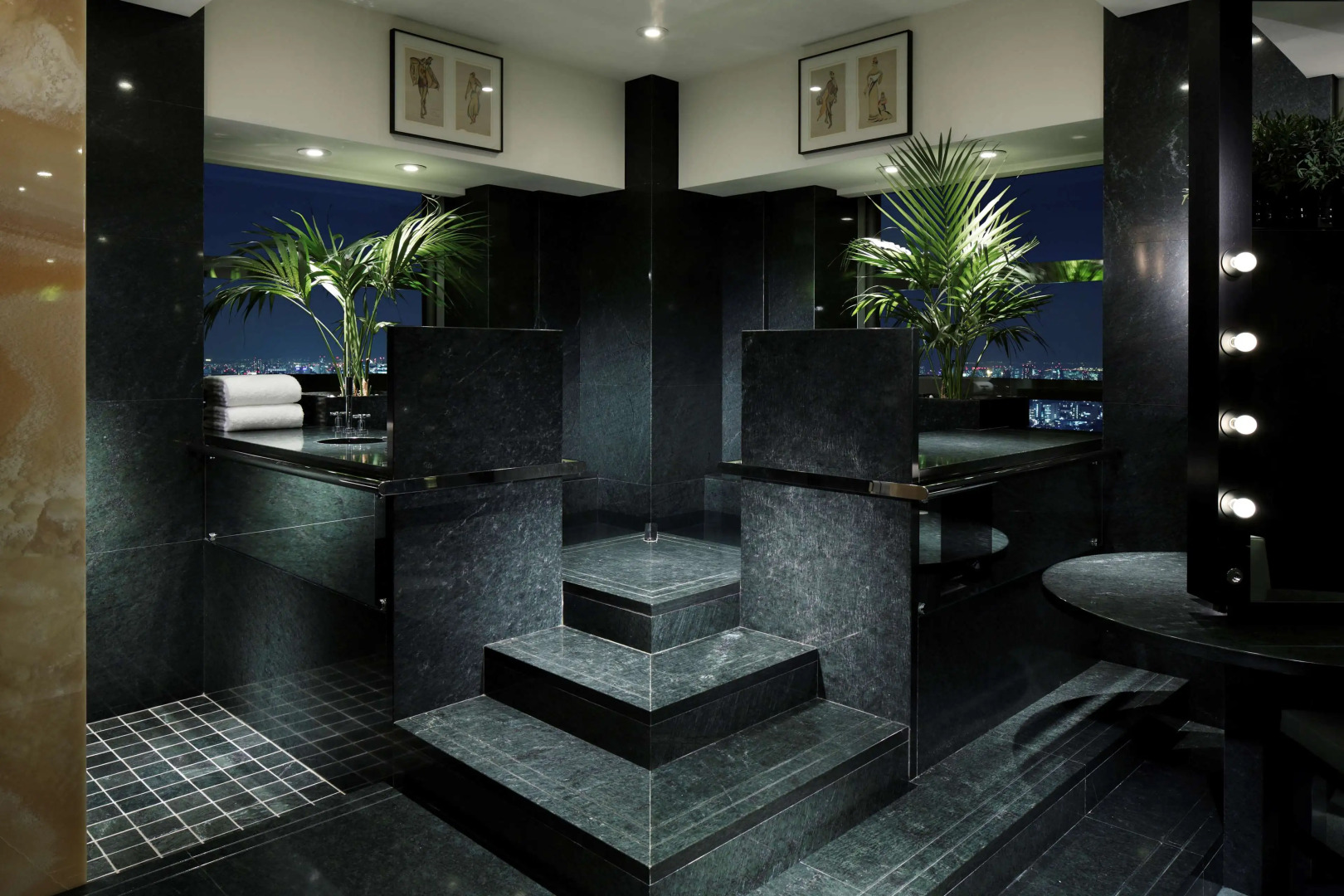 Photo - Park Hyatt Tokyo