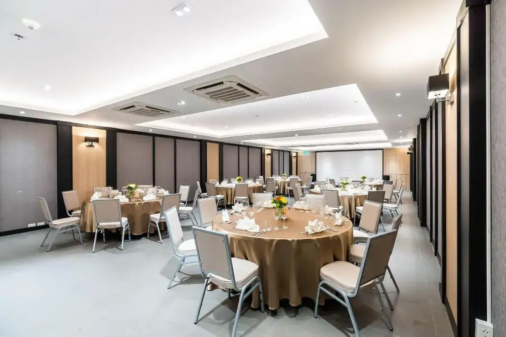 Photo - One Patio Hotel Pattaya - SHA Extra Plus