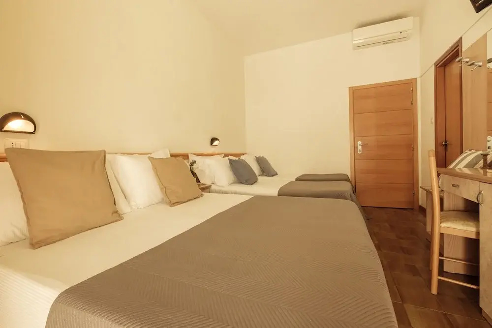 Photo - Hotel Oceanic