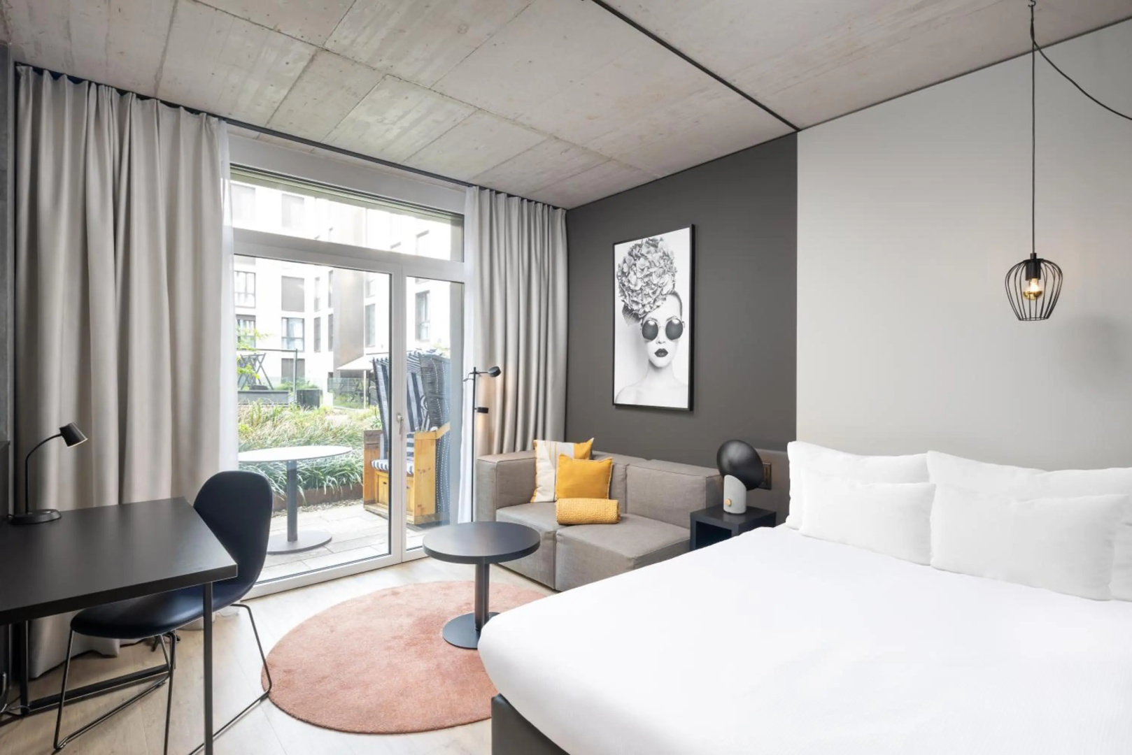 Photo - Radisson Hotel & Suites Zurich