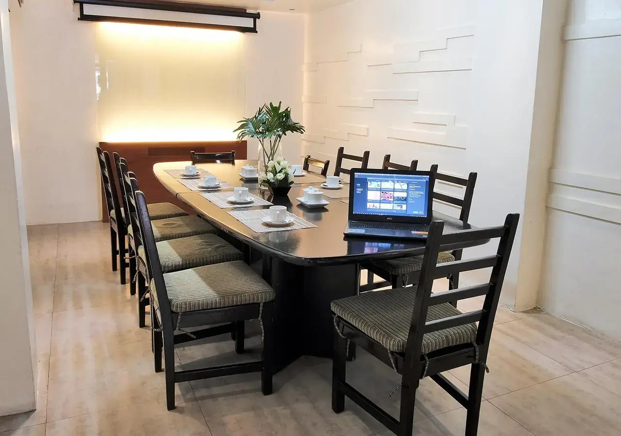 Photo - Fersal Hotel Neptune Makati