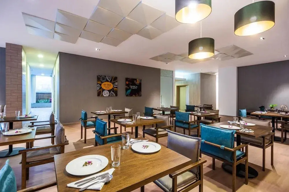 Photo - Travelers Orange Suites