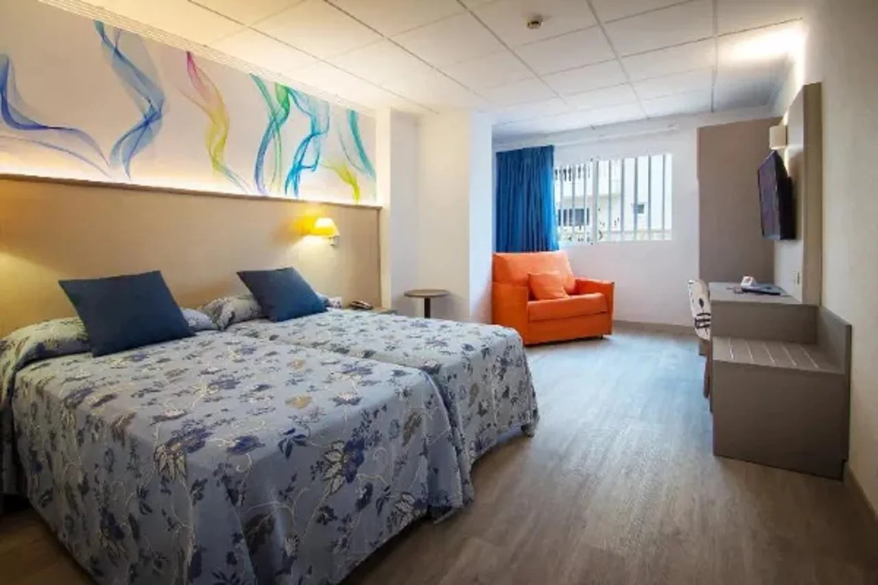 Photo - Hotel Servigroup Romana