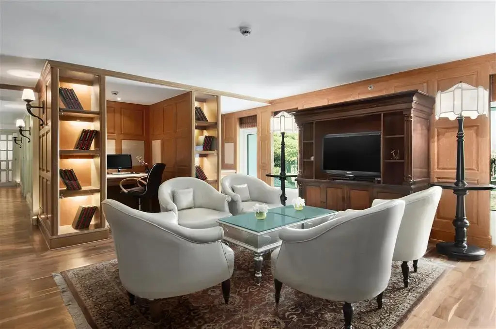 Photo - Hilton Mumbai International Airport Hotel