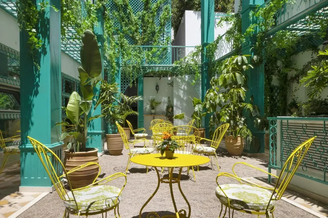 Photo - ibis Styles Athens Routes